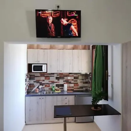 Merovili 3 Apartment