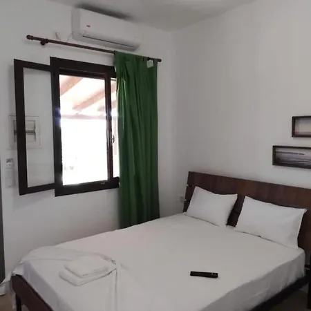 Merovili 3 Apartment