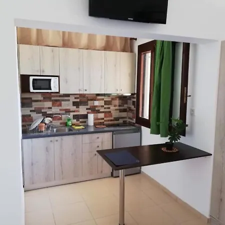 Apartment Merovili 3 Vartholomio